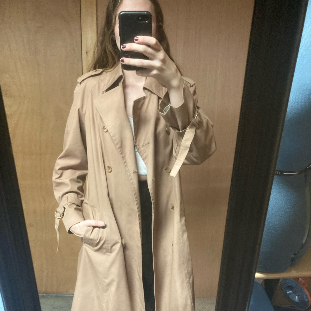 Vintage 60’s MAUVE London Fog Trench Coat